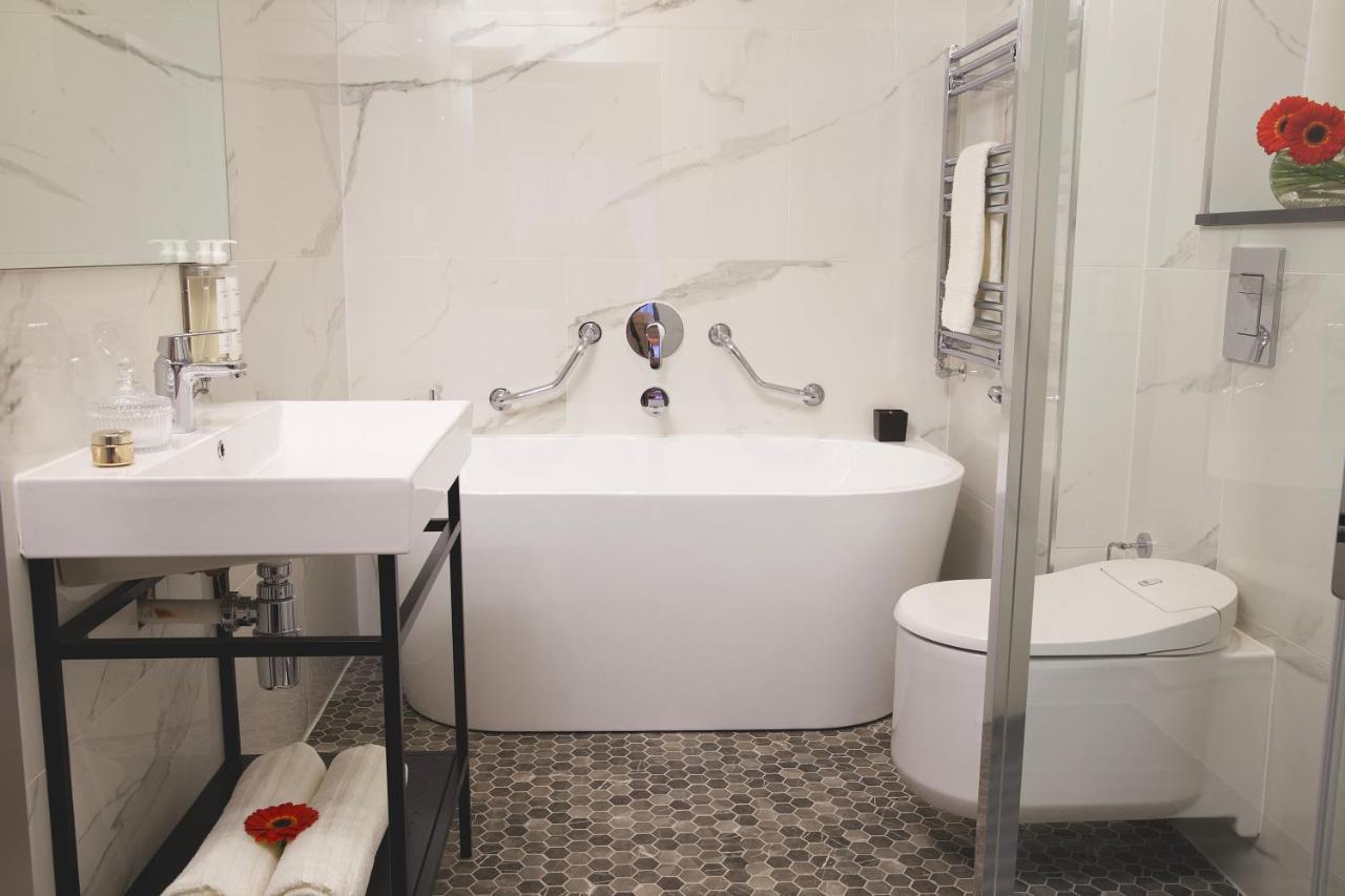Castlecourt Hotel, Spa & Leisure Westport Luaran gambar